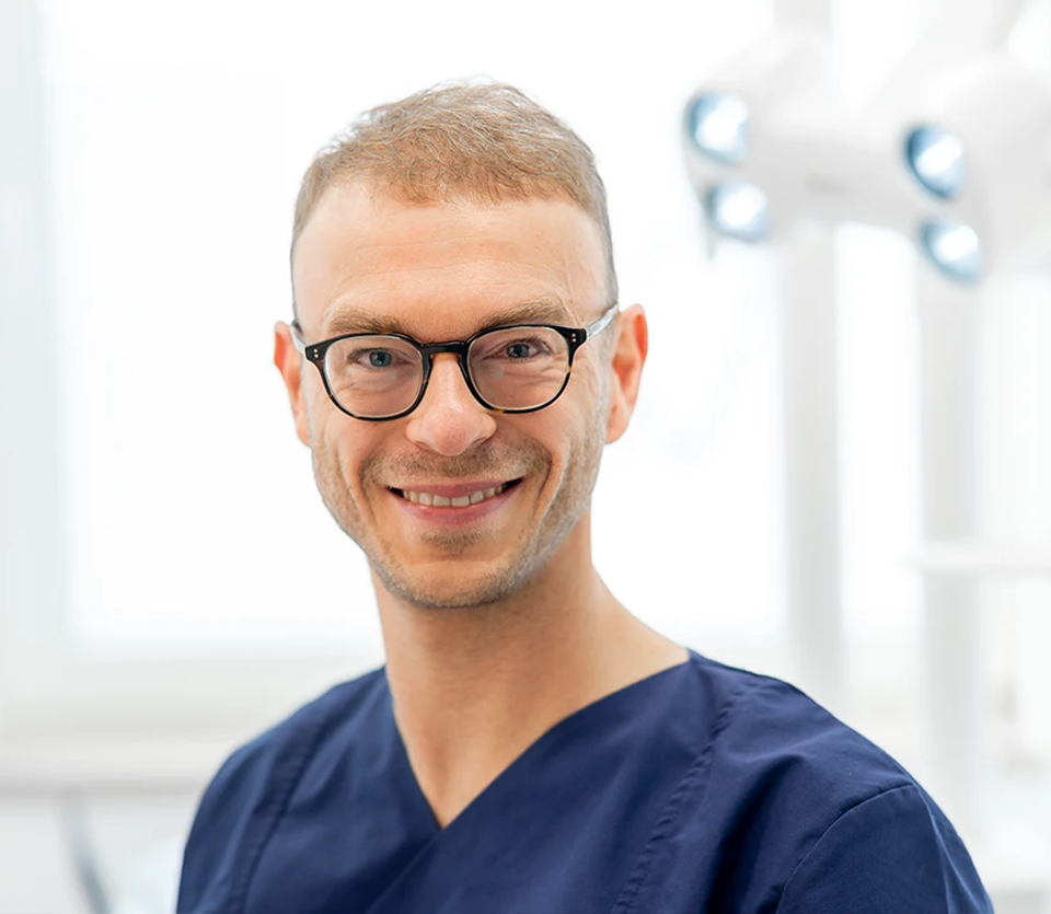 Zahnarzt Dr. Klemens Mark, M.Sc. & ­Kollegen